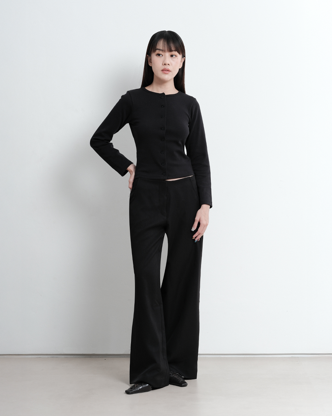 The Black Long Sleeve T-shirt